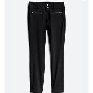 Tinsel Black Pants Women's Size 28 Zipper Pocket Details, Slimming New with Tag